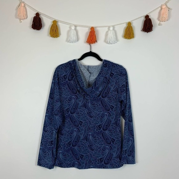 NWT Gypsy Rose Royal Blue Paisley Sweatshirt Size Medium - Picture 7 of 7